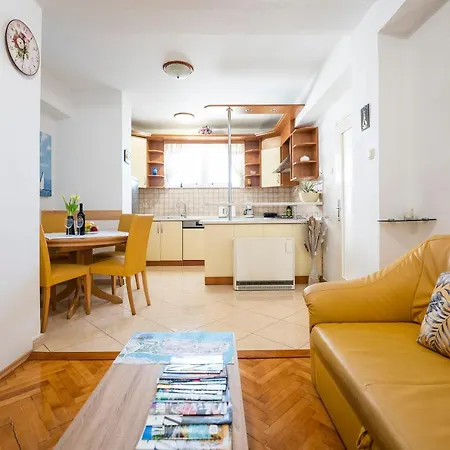 Apartment Suzy Zadar